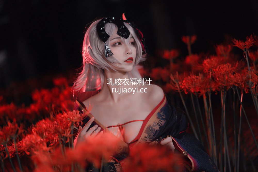 [网红杂图] 铁板烧鬼舞w – 黑贞 [23P346MB]