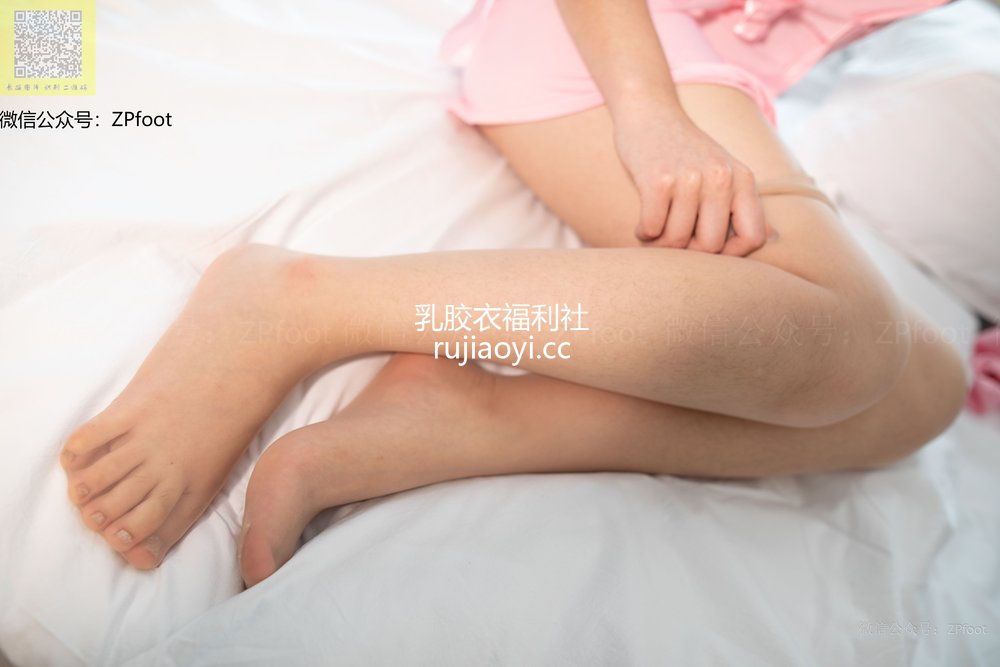 [山茶摄影Iss] NO.177 丝袜穿搭20 [70P183MB]