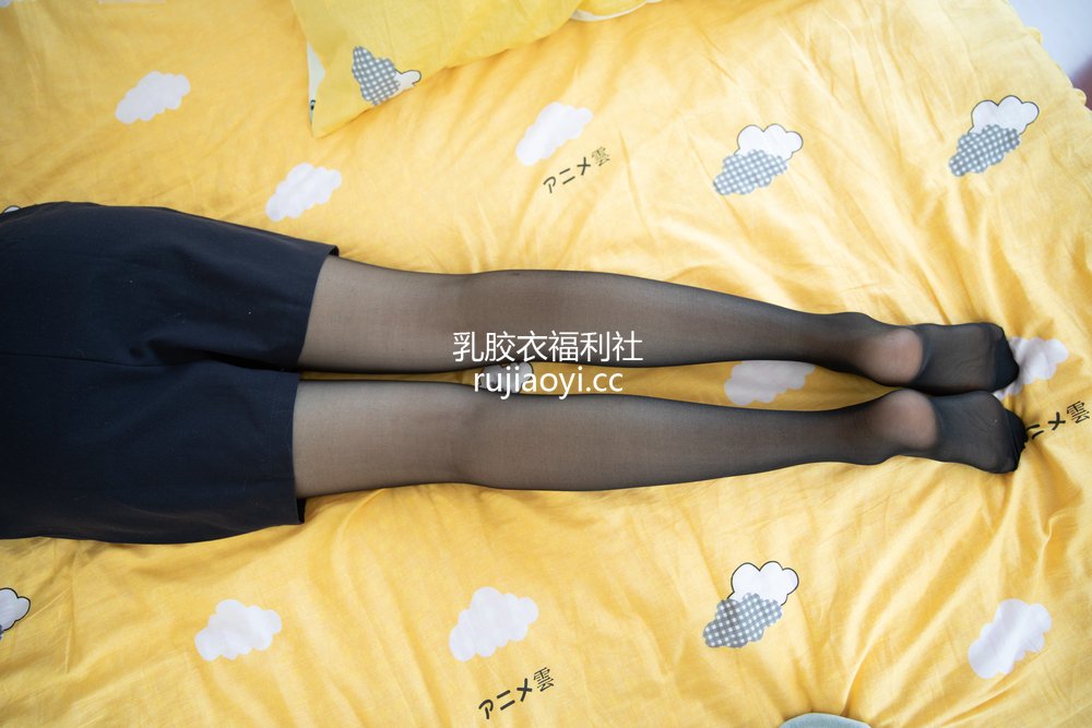[物恋传媒] No.506 苏镶潺意娟娟 [132P1V3.35GB]