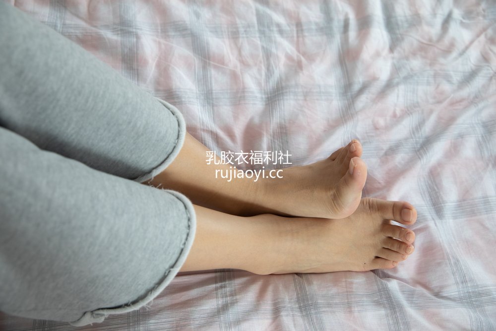 [物恋传媒] No.508 心心随心 [145P1V3.66GB]