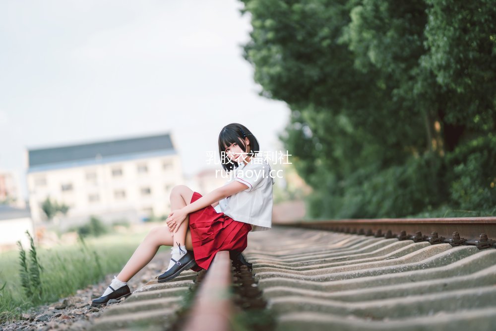 [网红杂图] 三度_69 – jk少女 [11P79M]