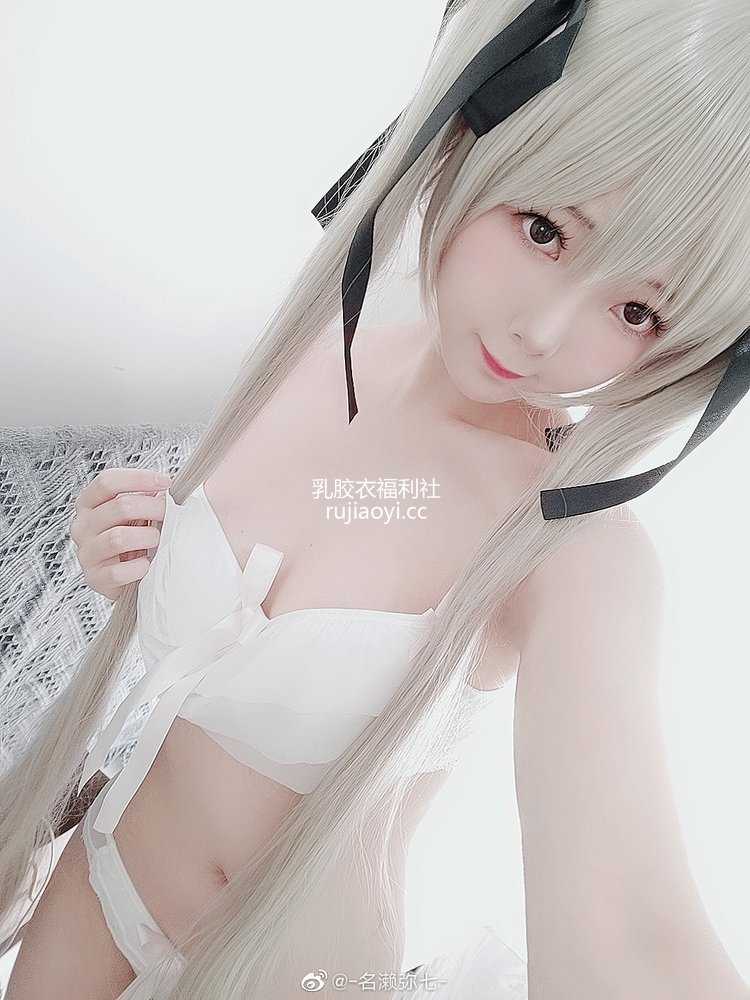 [网红杂图] 名濑弥七 – 白色内衣 [10P9MB]