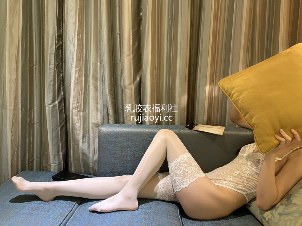[LICCL丽绮映像] – 白丝 [34P207MB]