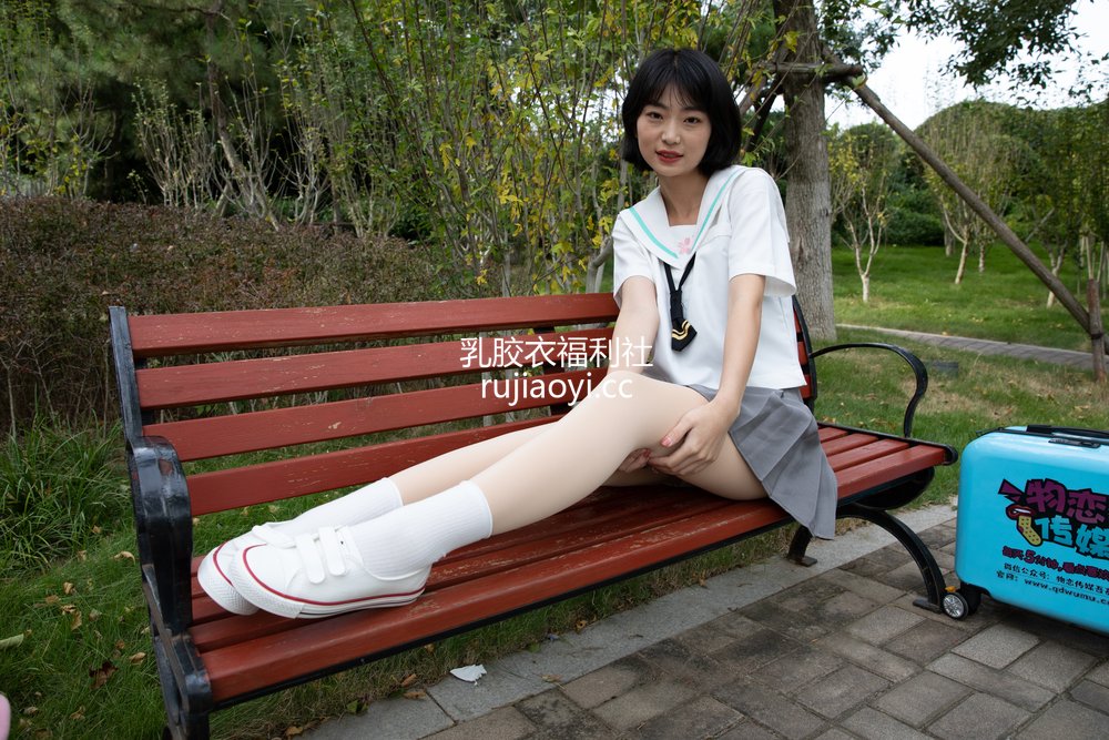 [物恋传媒] No.551 小凌-梦舞 [120P1V9.01GB]
