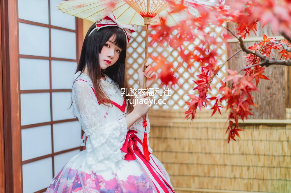 [网红杂图] 桜桃喵 – 和风lolita [22P162MB]
