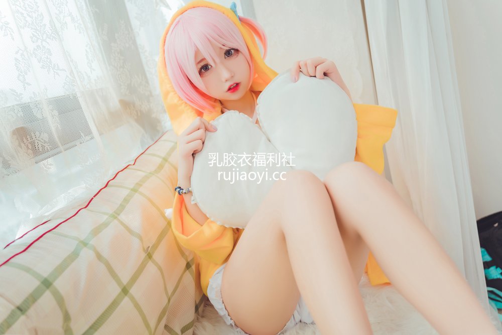 [网红杂图] 猫君君MaoJun – 超可爱的楙 [40P306MB]