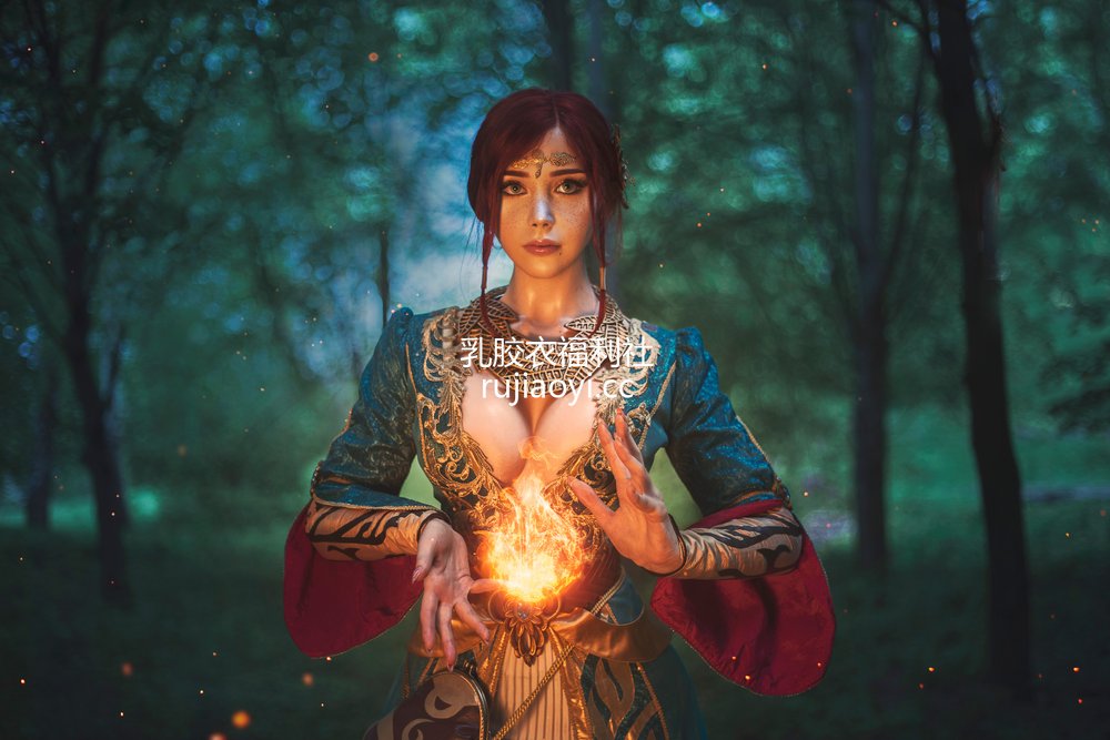 [网红杂图] SayaTheFox – Triss Merigold [24P166MB]