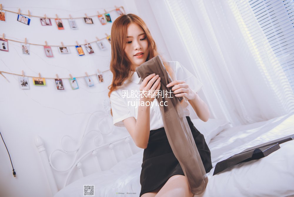 [SSA丝社] 超清写真 No.020 女秘书闺房灰丝袜 [99P844MB]