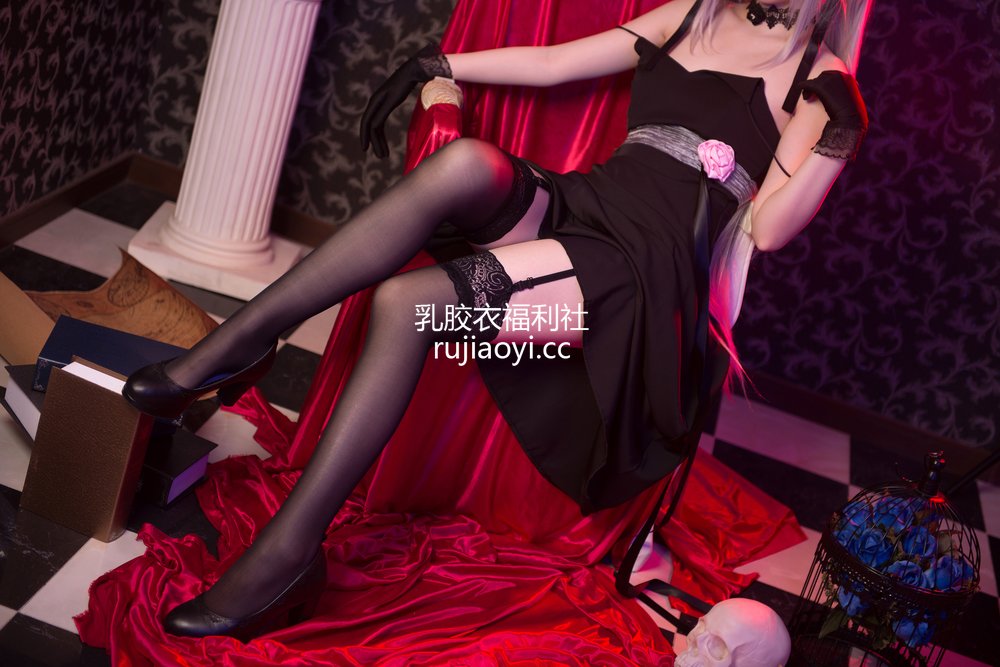 [网红杂图] 妖少you1 – 篝之雾枝 [15P49MB]