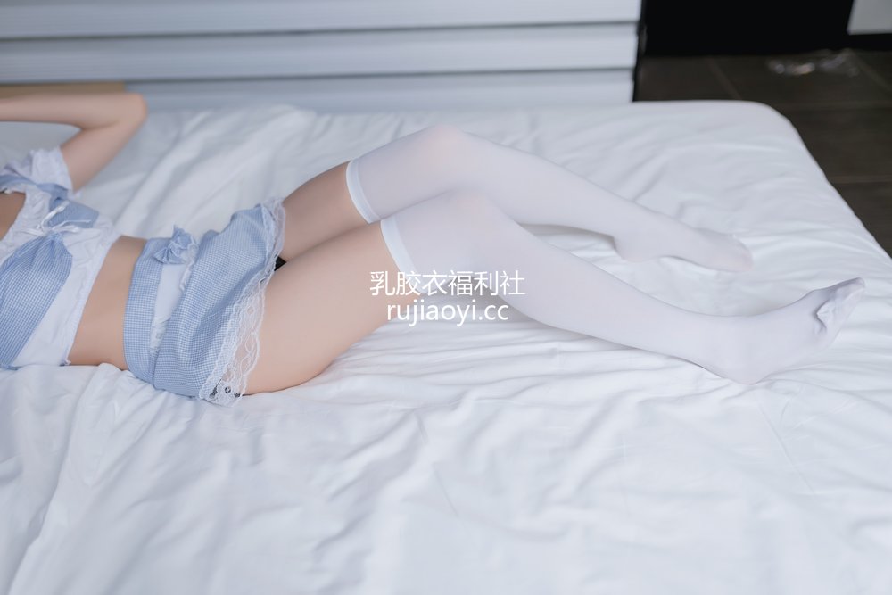 [喵糖映画] VOL.356 蝴蝶结女仆 [37P129MB]