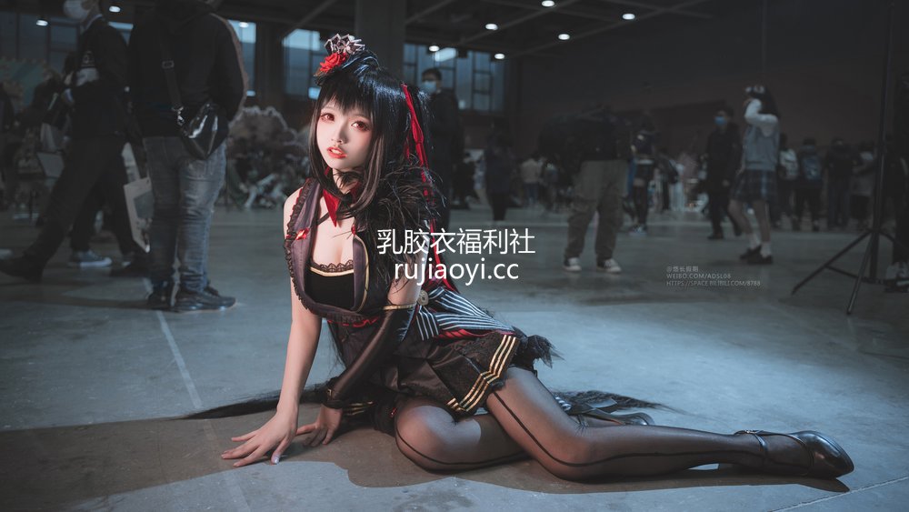 [网红杂图] 大大卷卷小卷 – 2021萤火虫漫展 [15P36MB]
