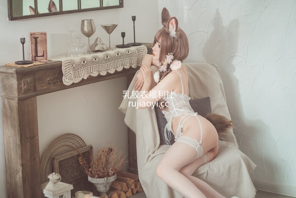 [网红杂图] rioko凉凉子 – 花涧兔 [44P8V0.99GB]