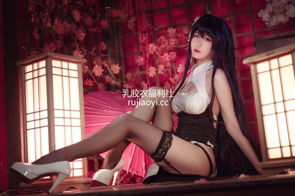 [网红杂图] 弥音音ww – 吾妻旗袍 [20P263MB]