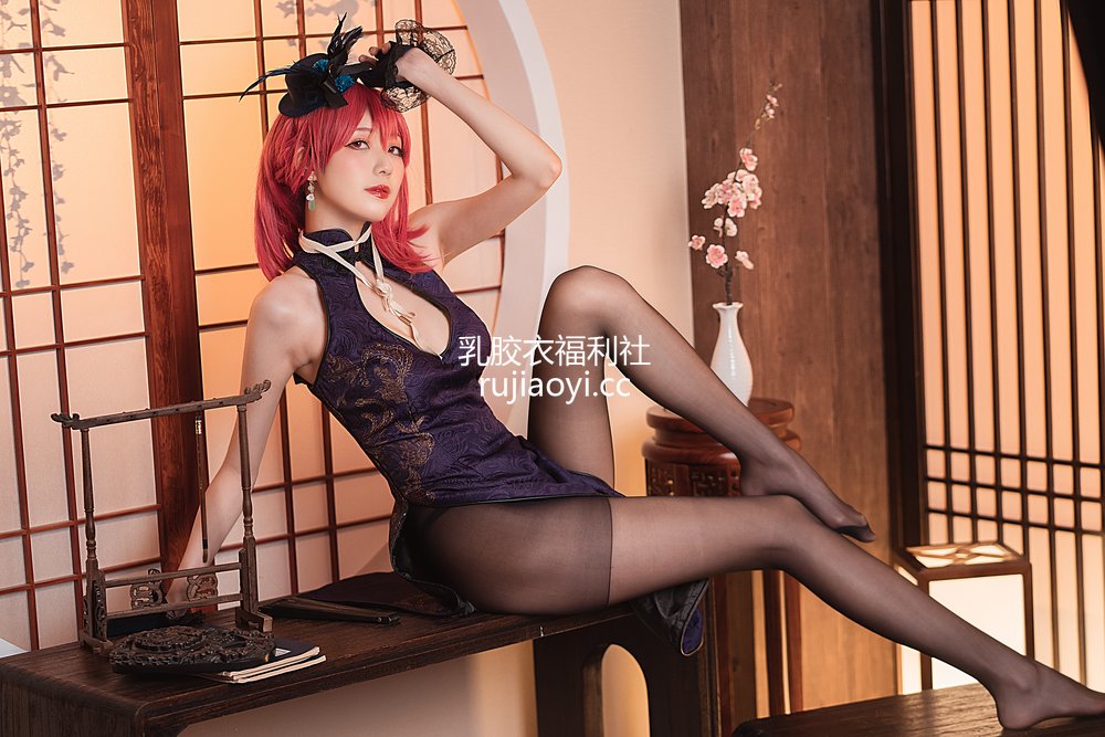 [网红杂图] 炸酱沐沐 – 黑太子 [20P450MB]