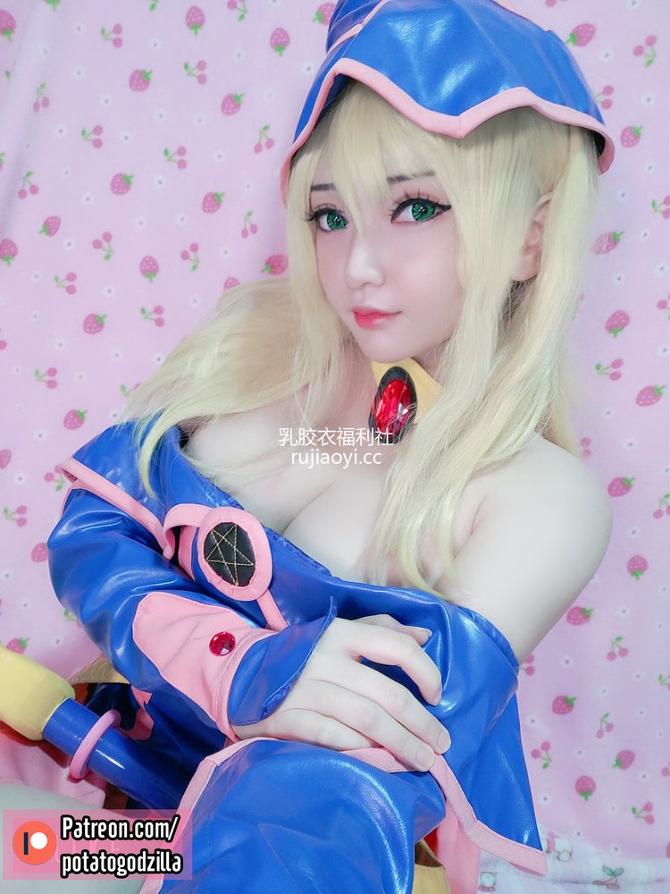 [网红杂图] Potato Godzilla – Dark Magician Girl [30P64MB]