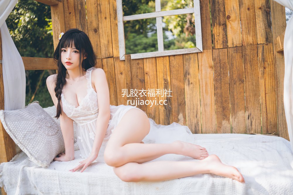 [网红杂图] 清水由乃 – 田园小清新01 [22P675MB]