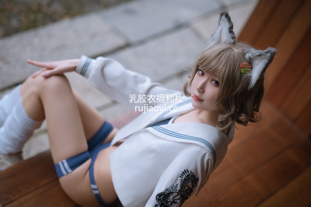 [网红杂图] 阿包也是兔娘 – X型体操服 [30P278MB]