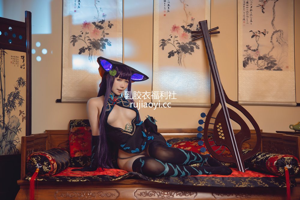 [网红杂图] 麻花麻花酱 – 杨玉环 [37P925MB]