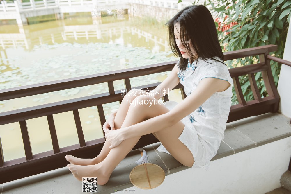 [SSA丝社] 超清写真 No.111 腿模君君的旗袍秀 [163P1.56GB]