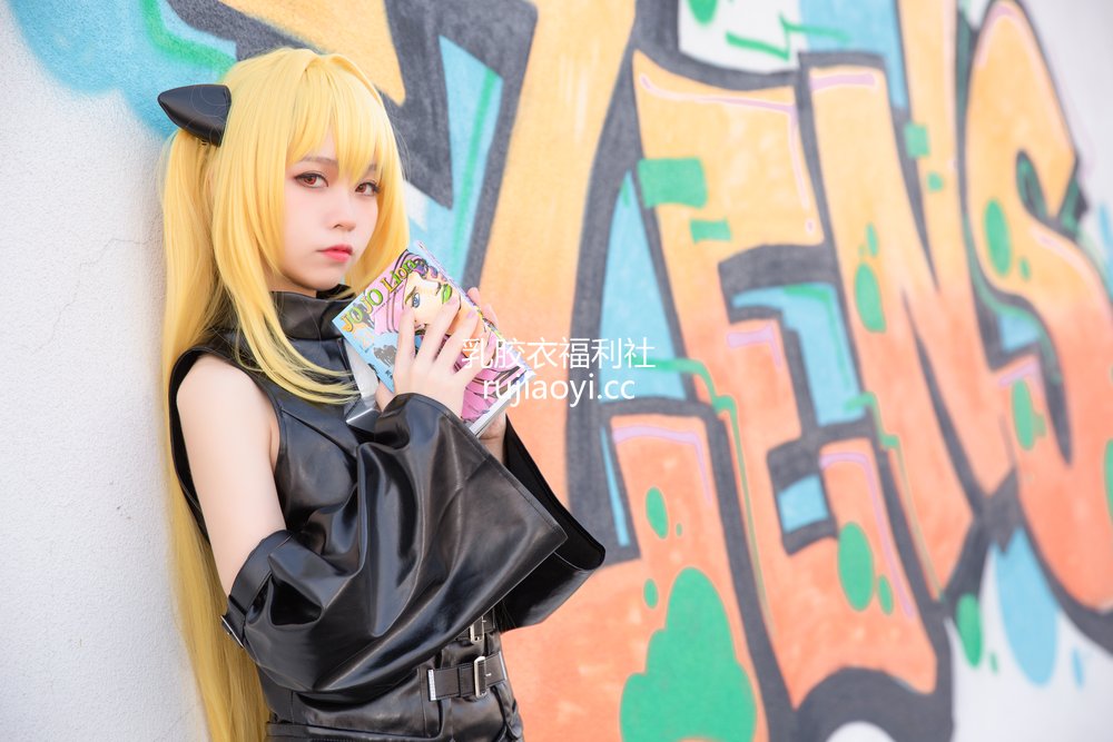 [网红杂图] G44不会受伤 – 小暗常服 [19P178MB]