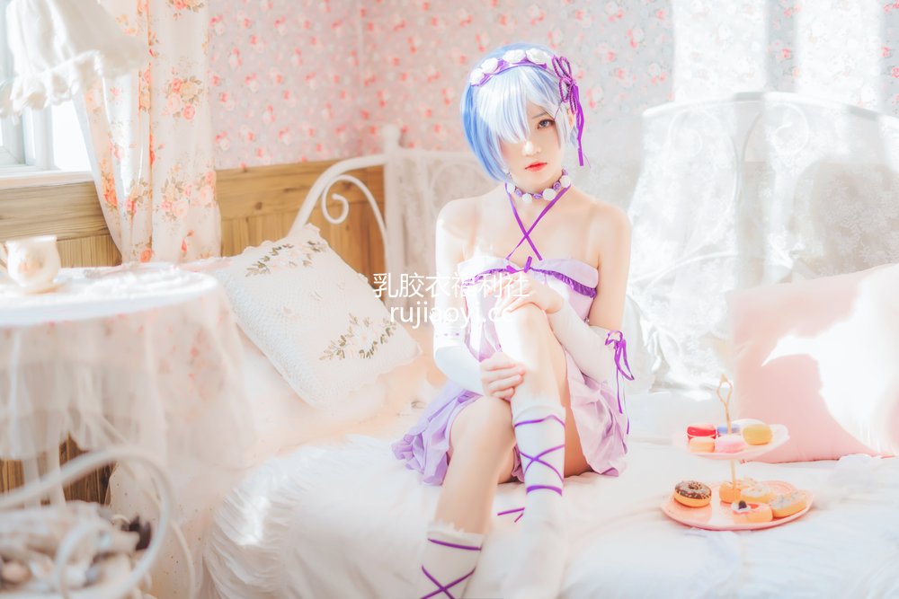 [网红杂图] 桜桃喵 – 蕾姆小睡裙 [40P639MB]