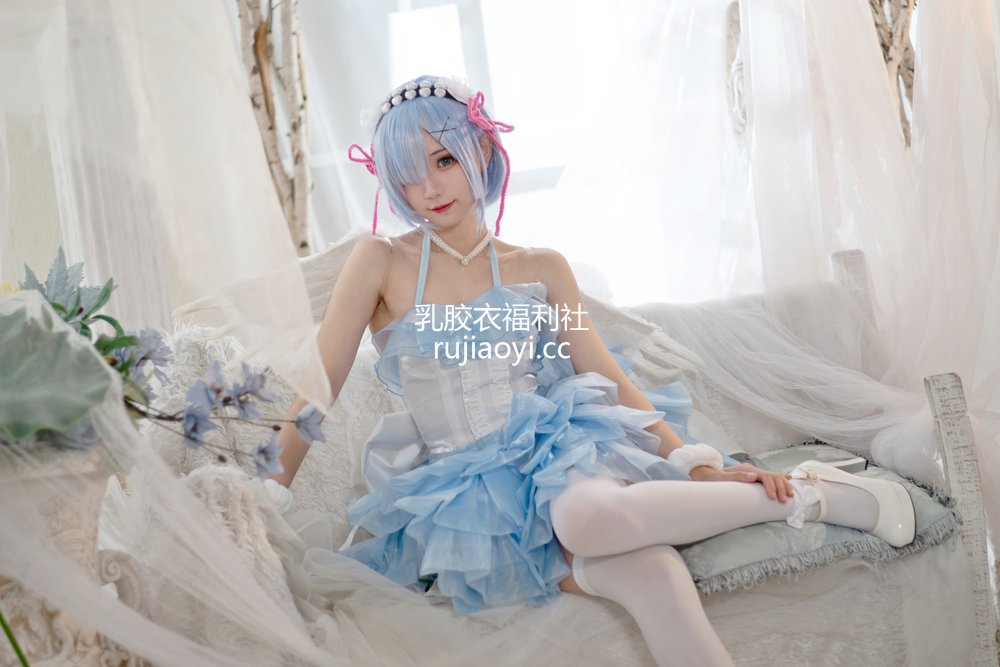 [网红杂图] 花柒Hana – 蕾姆天使 [19P75MB]