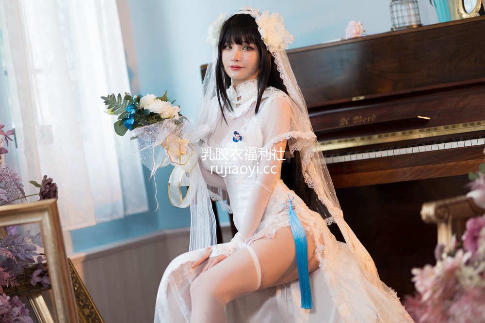 [网红杂图] 前羽_rr – 燕尔新婚 [30P212MB]