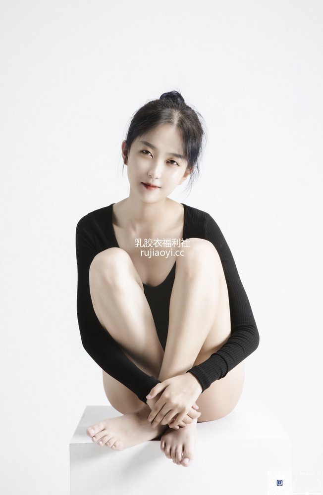[GALLI嘉丽] 舞蹈生日记 – 034 苗苗2 [30P219MB]