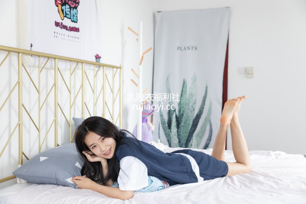 [物恋传媒] No.857 菜菜-春花秋月何时了 [148P1V2.83GB]