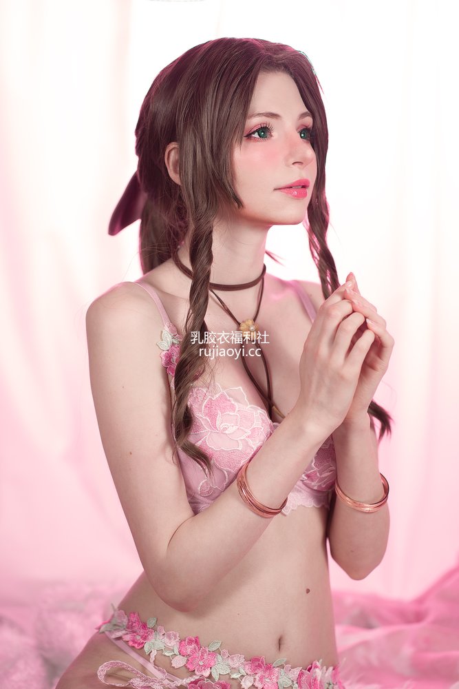 [网红杂图] Peach milky – Aerith Lingerie [30P6V224MB]