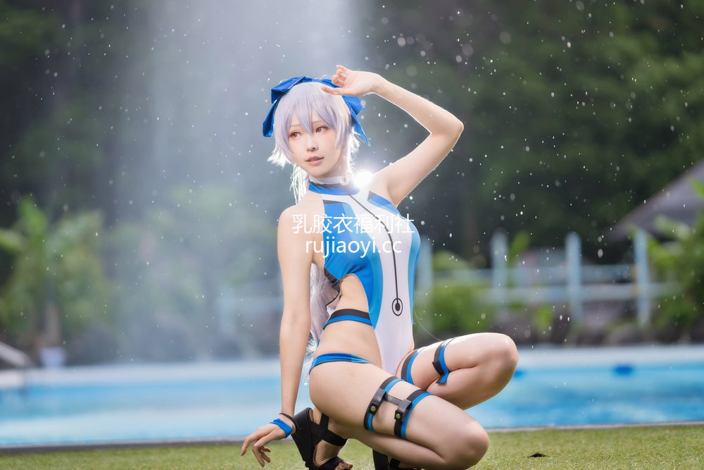 [网红杂图] Ely_eee(ElyEE子) – 巴御前 [24P45MB]