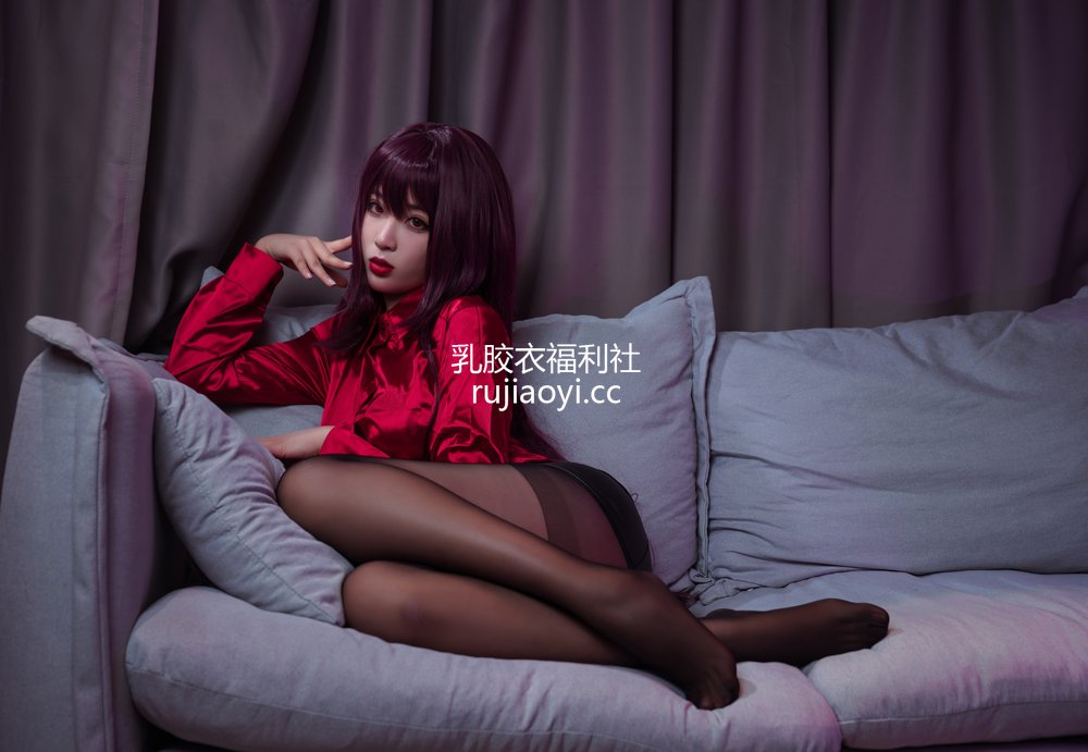 [网红杂图] 轩萧学姐 – 师匠OL [30P55MB]