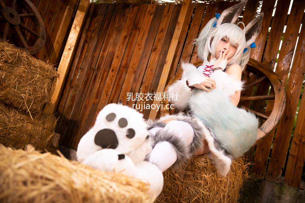 [网红杂图] G44不会受伤 – 地牢刹那常服 [42P299MB]