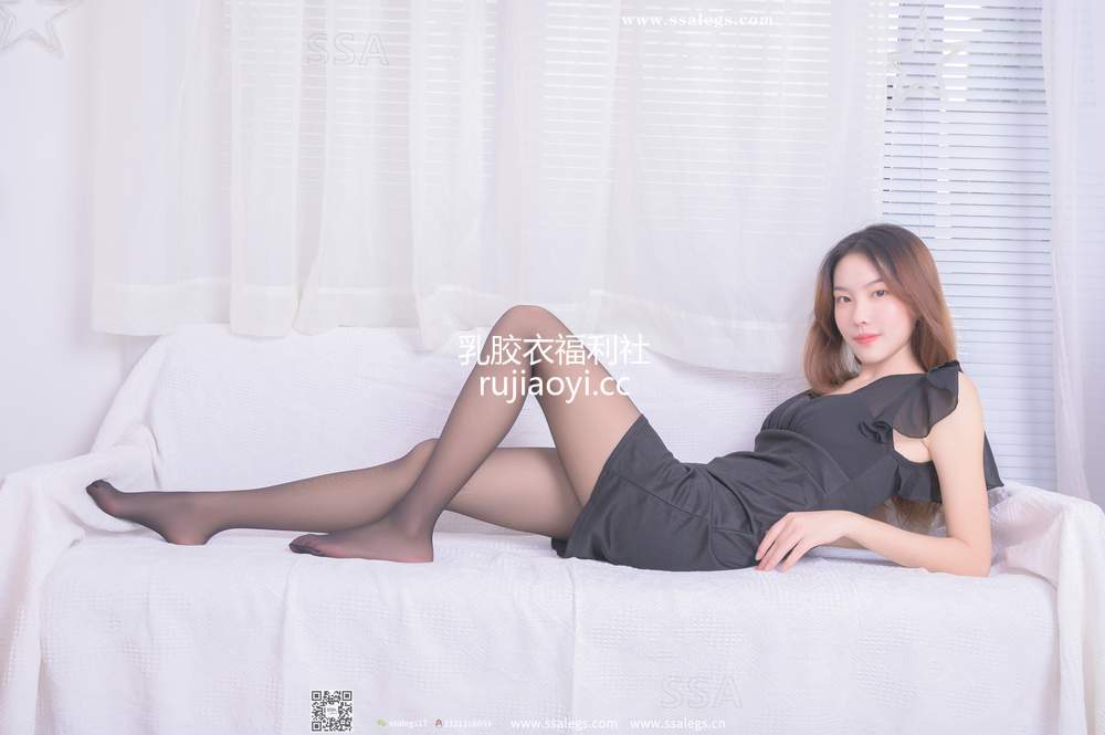 [SSA丝社] 超清写真 No.333 素素今天只想穿上黑丝给你看(下) [121P1.39GB]
