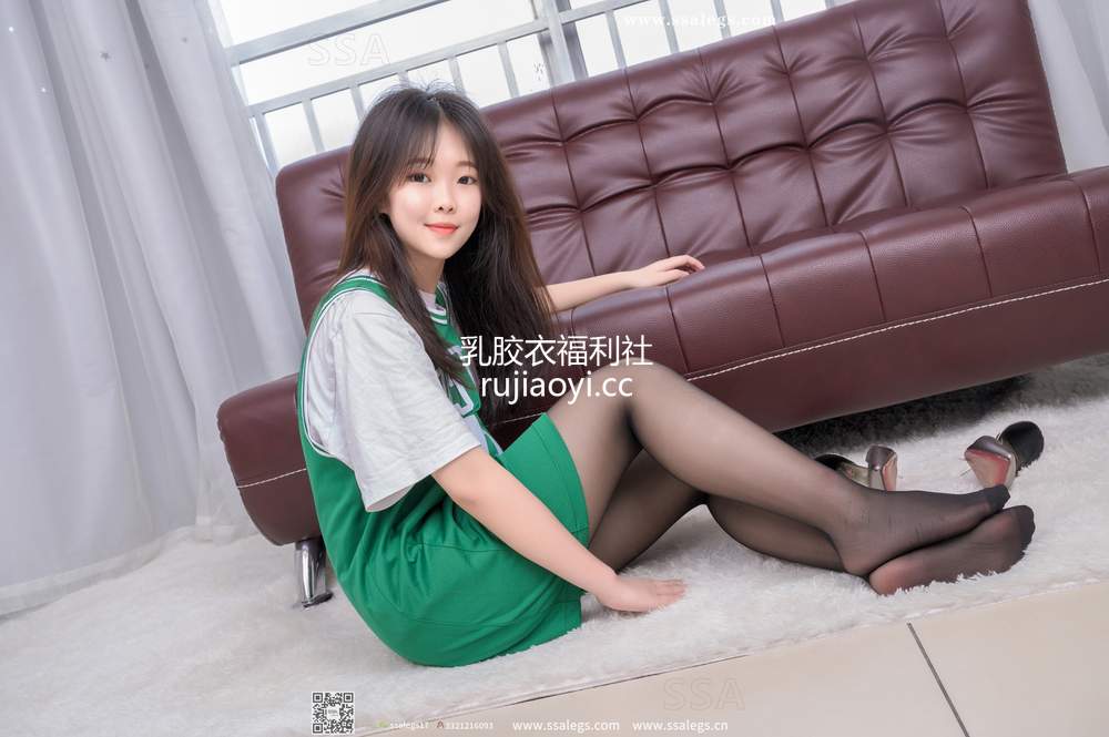 [SSA丝社] 超清写真 No.347 点点偷穿姐姐的高跟鞋和黑丝(下) [110P1.47GB]