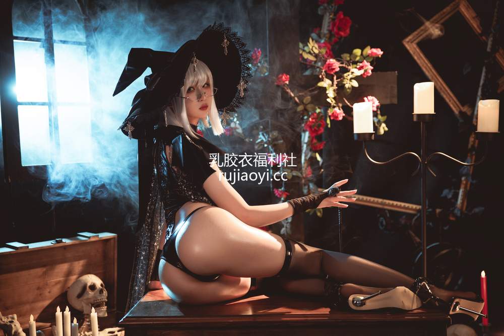 [网红杂图] 瓦斯塔亚小龙虾 – 乌烟魔女 [41P735MB]