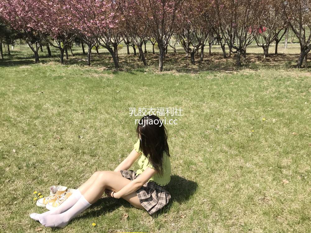 安乔乔儿(Nia乔乔) No.018 夏天的风 [115P775MB]