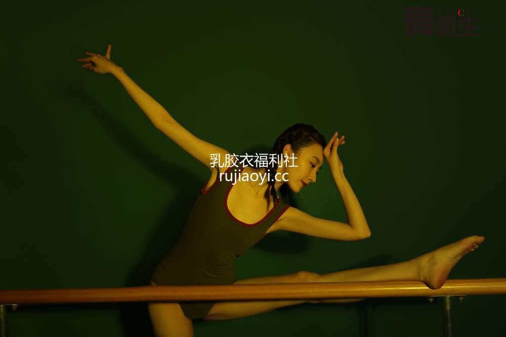 [GALLI嘉丽] 舞蹈生日记 – 091 张樱山 [51P360MB]
