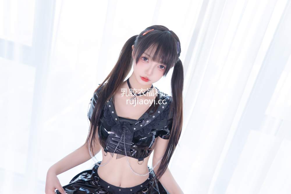 [网红杂图] 神楽板真冬 – 魔女的课后辅导 [75P191MB]