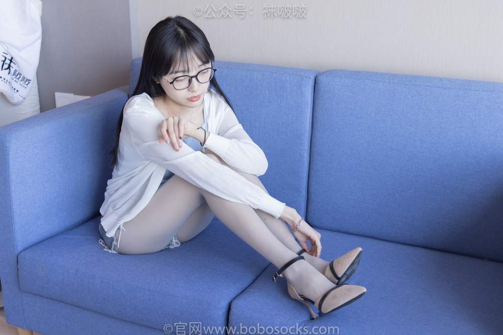 [BoBoSocks袜啵啵] No.083 稚予-高跟鞋、凉鞋、白丝、裸足涂白色指甲油剧情 [140P1V6.11GB]