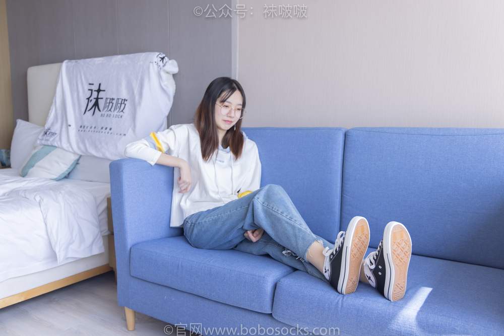 [BoBoSocks袜啵啵] No.080 小甜豆-帆布鞋、白棉袜、肉丝 [140P1V6.63GB]