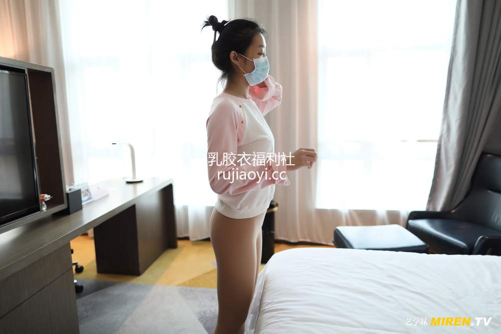 [ROSI写真] 艺学妹 2020.05.09 No.128 [79P55MB]
