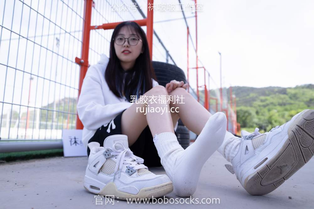 [BoBoSocks袜啵啵] No.103 稚予-AJ篮球鞋、白棉袜、裸足 [134P1V2.51GB]