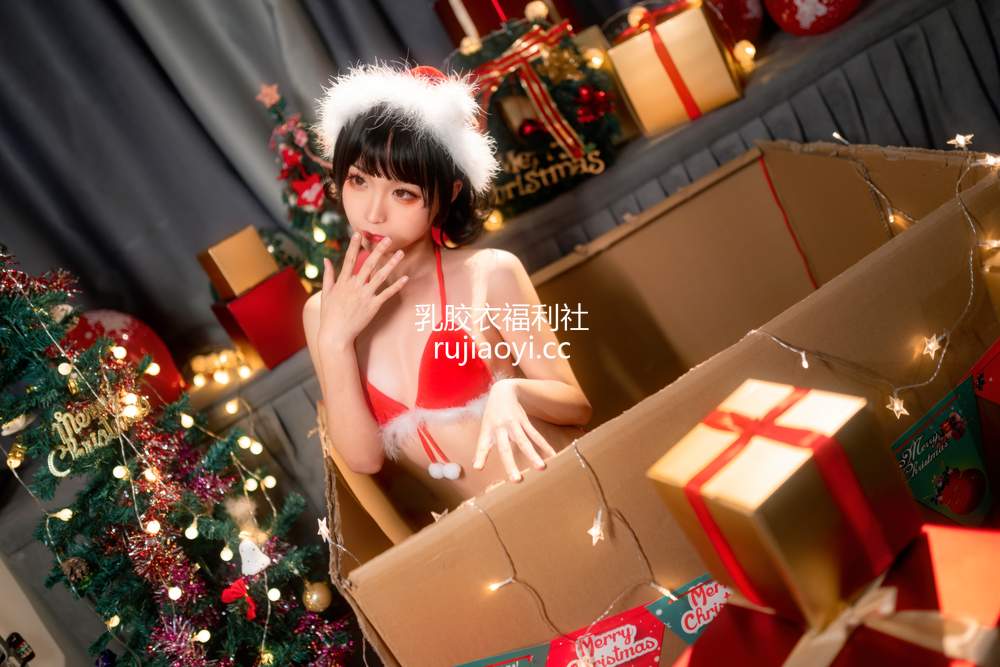 [网红杂图] 蠢沫沫 – 圣诞箱子 [35P363MB]