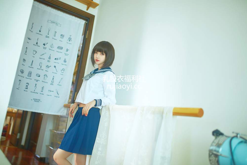 [网红杂图] Shika小鹿鹿 – JK手水服 [11P112MB]