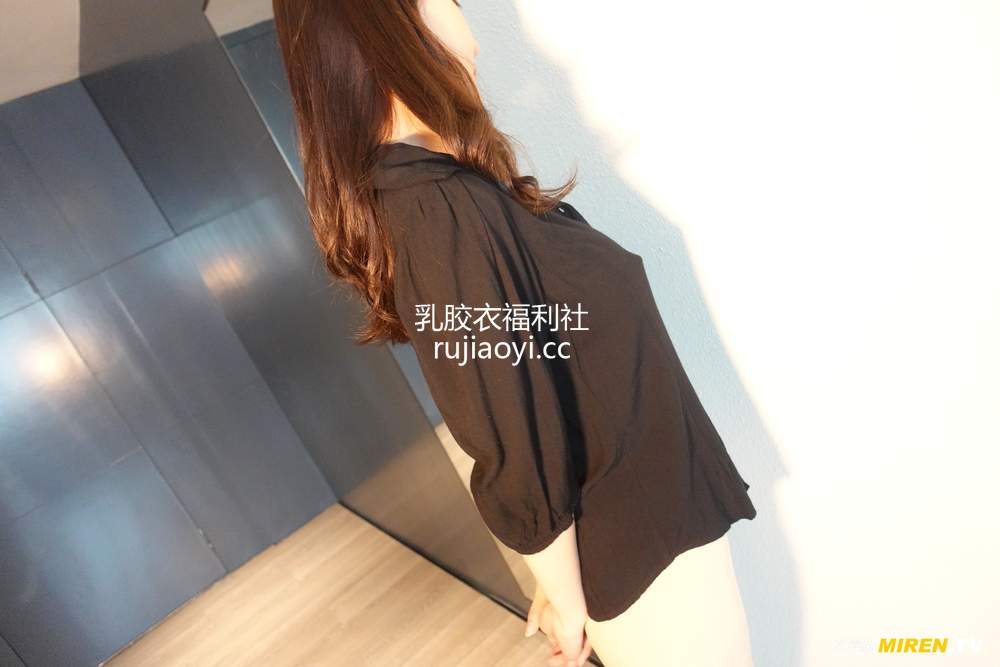 [ROSI写真] 艺学妹 2020.08.29 No.180 [60P86MB]