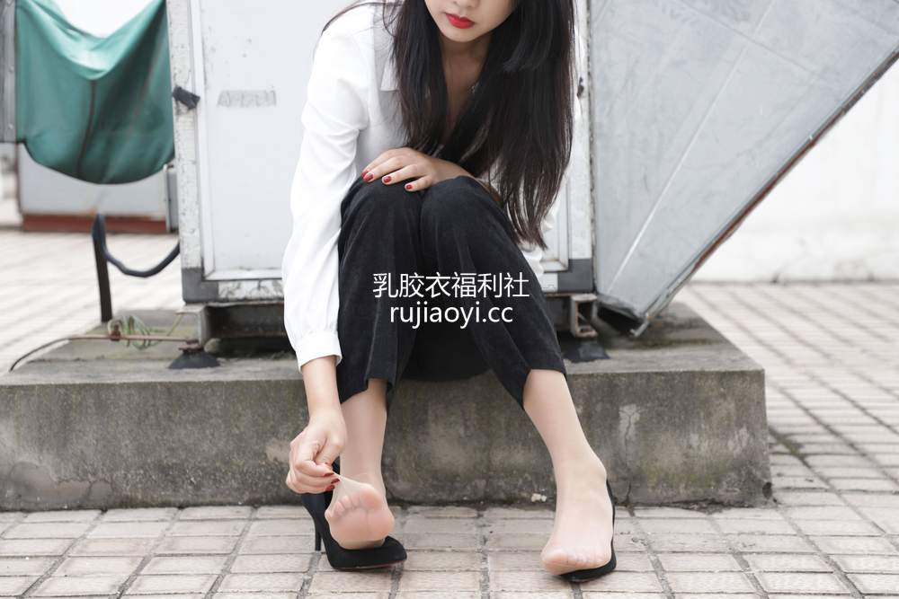[SiHua丝话] SJ-054 橙子 职场气质 [48P39MB]