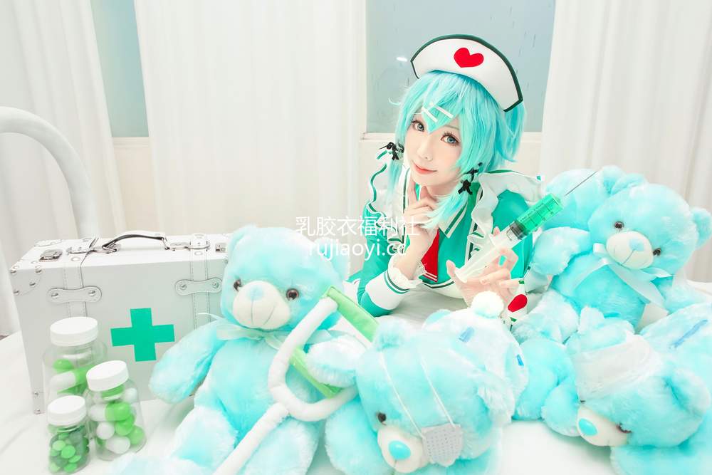 [网红杂图] Ely_eee(ElyEE子) – 诗乃护士 [32P46MB]