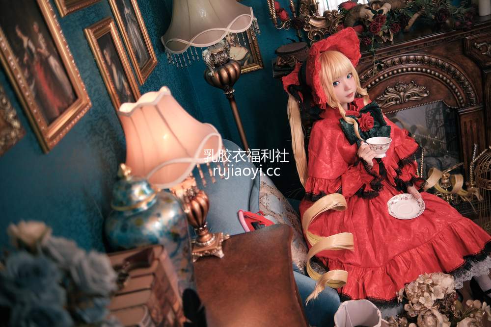 [网红杂图] 花柒Hana – 蔷薇少女 [13P220MB]