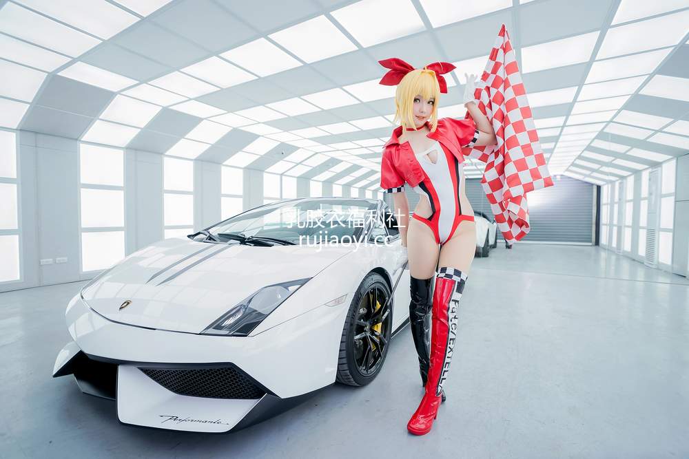 [网红杂图] Ely_eee(ElyEE子) – 尼禄 赛车 [30P137MB]